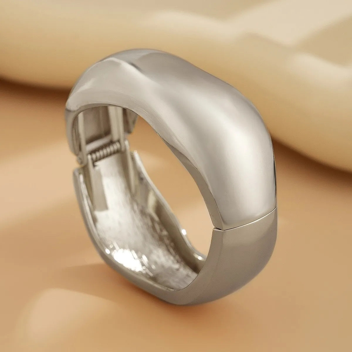 Sculpted Cuff Bangle – Modern Luxury Statement Bracelet