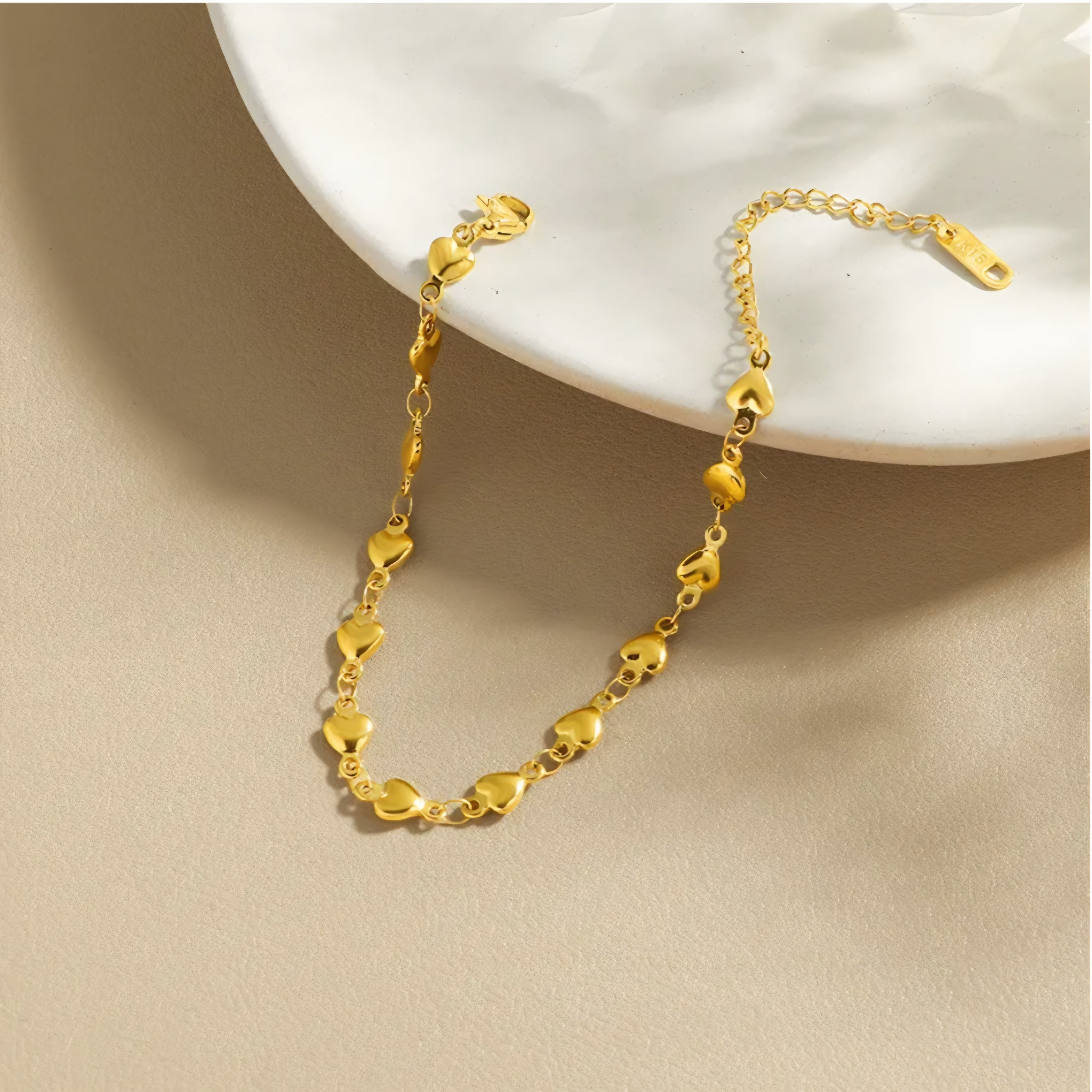 Heart Link Bracelet – Timeless Elegance in Stainless Steel