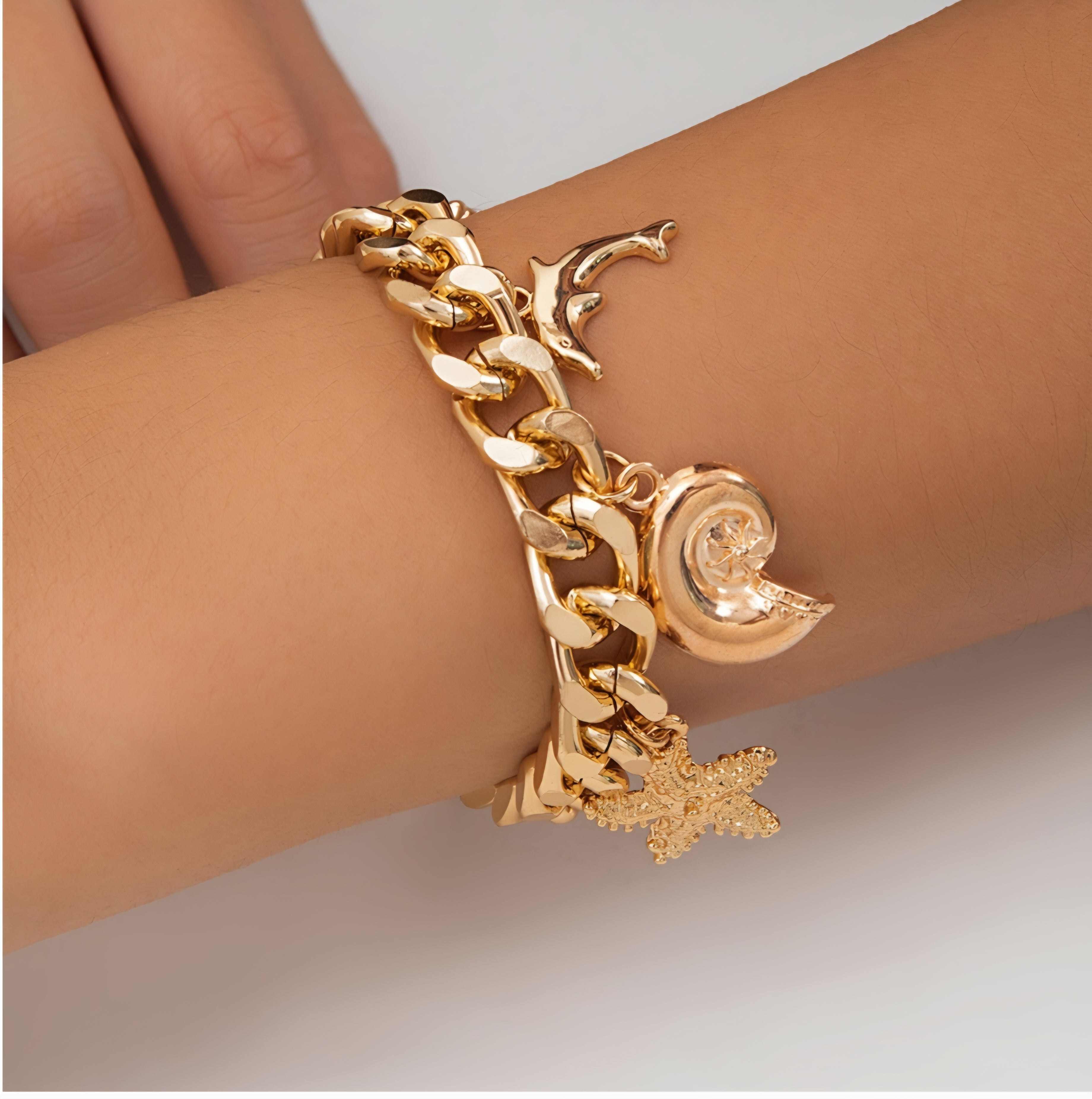 Ocean Charm Bracelet – Gold Starfish & Dolphin Beach Bracelet
