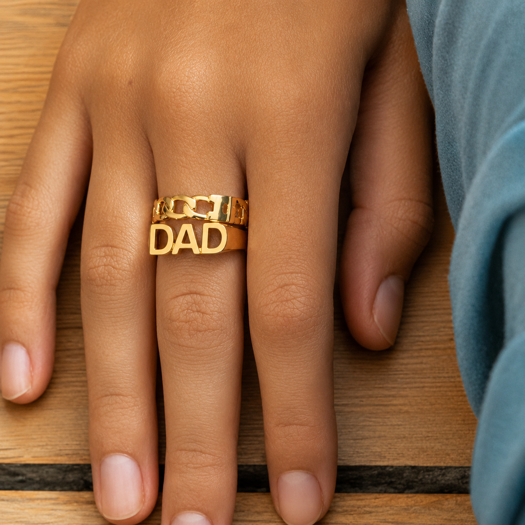 GoldAura™ Legacy Name Ring