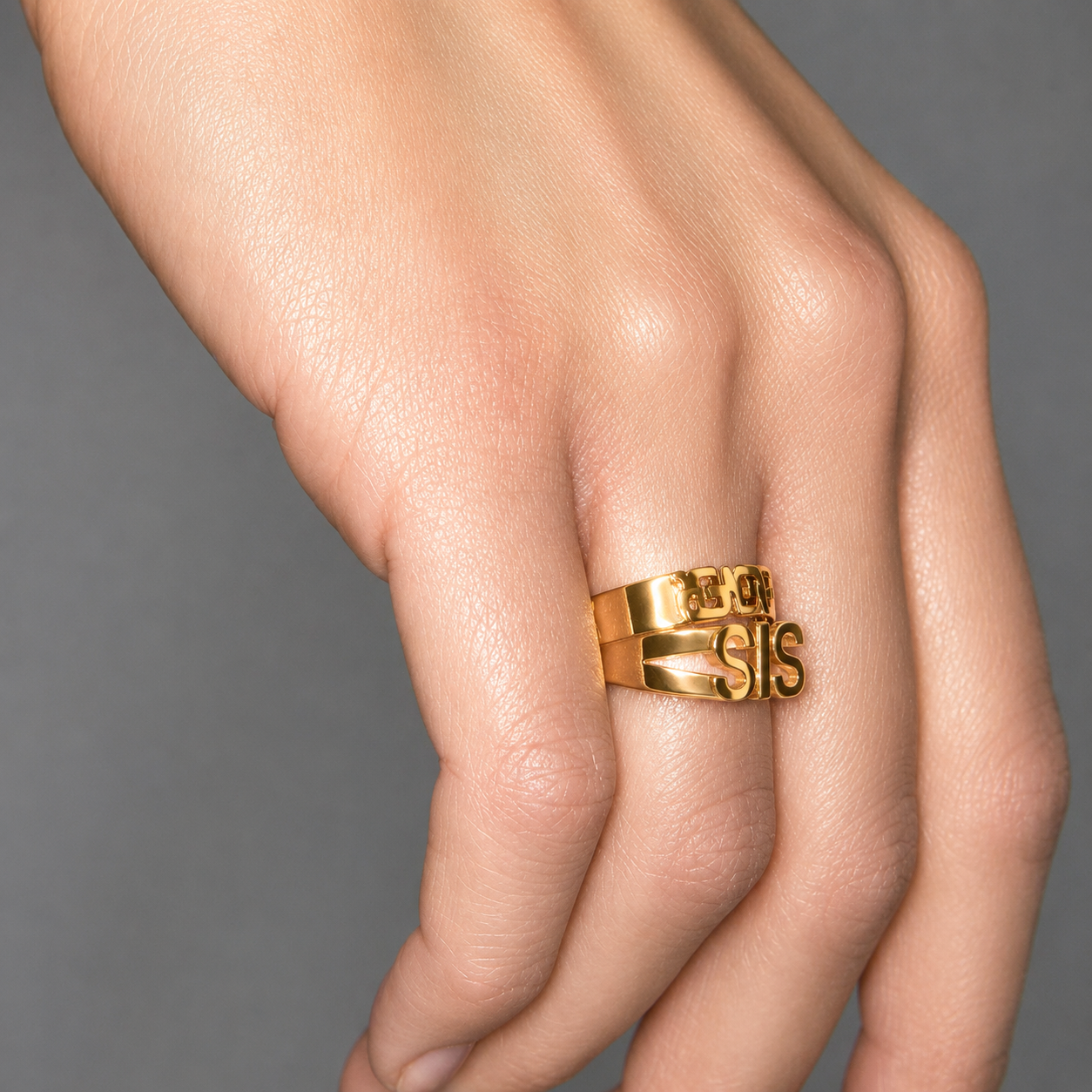 GoldAura™ Legacy Name Ring