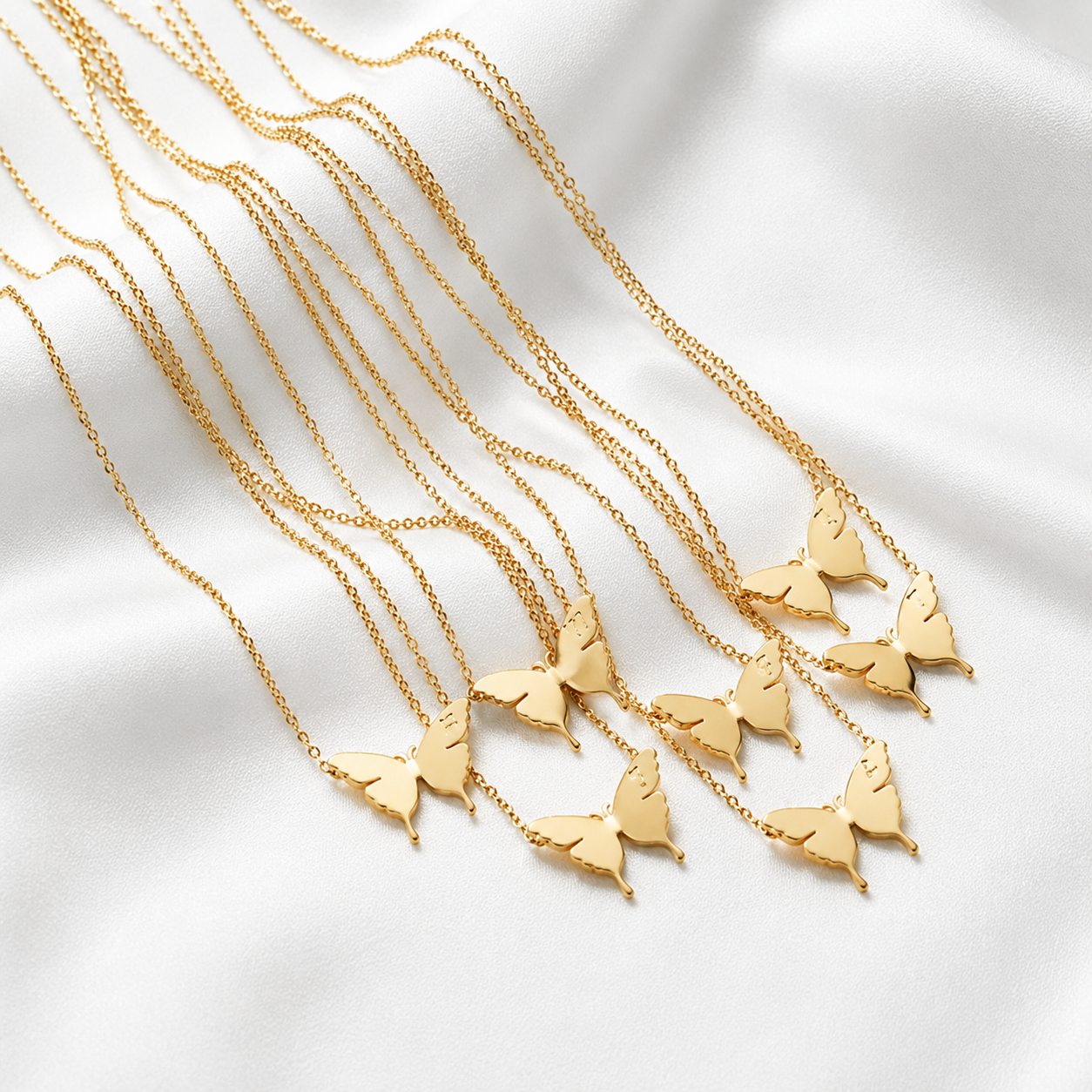 Butterfly Grace Necklace – Elegant Minimalist Butterfly Pendant