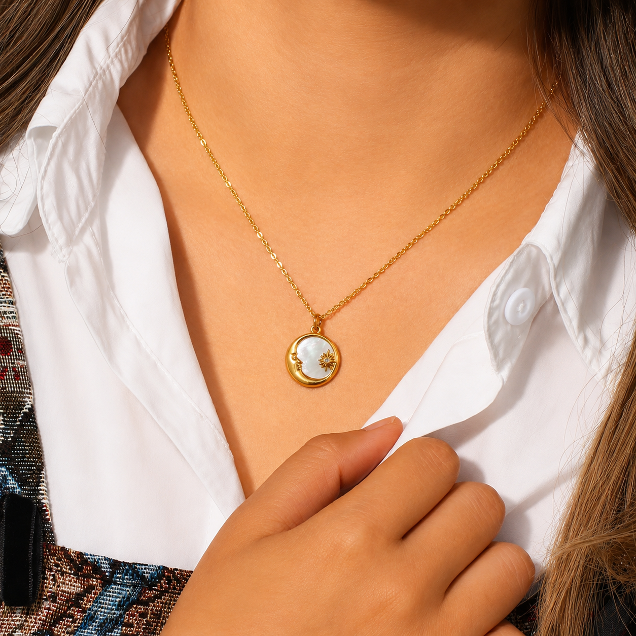Moon Pearl Pendant Necklace
